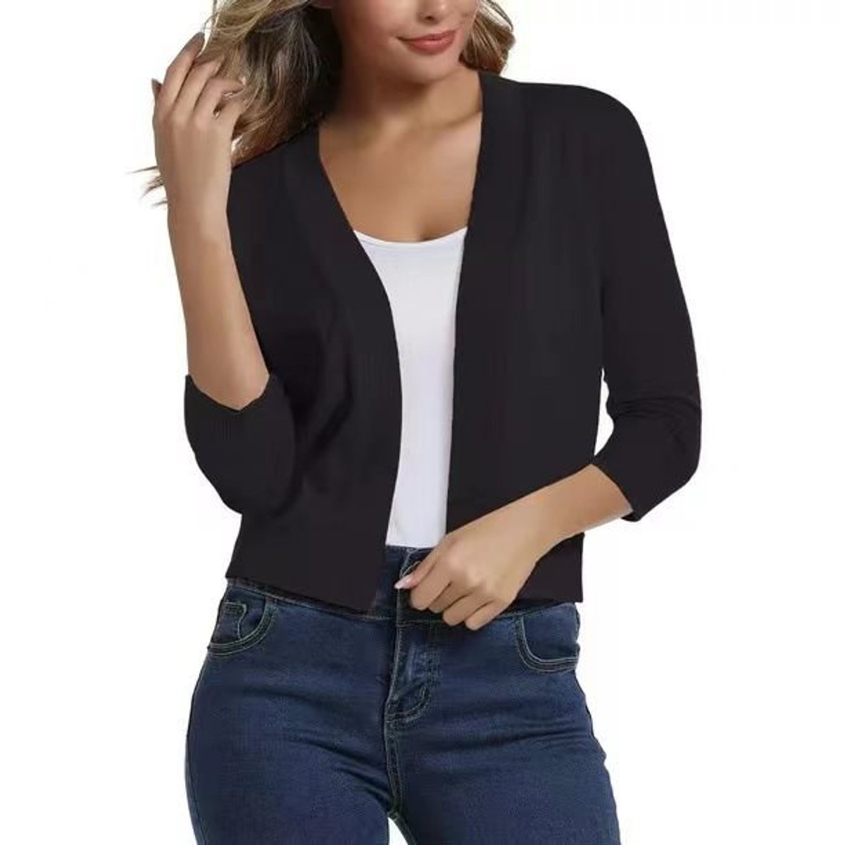 Women's cropped open front cardigan in a fine knit with three-quarter sleeves