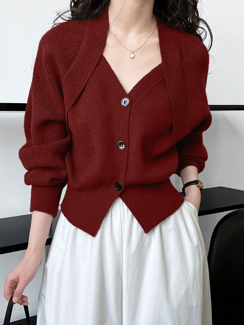 Women's cropped cardigan with a V-neck, wide ribbed collar and pointed hem - burgundy