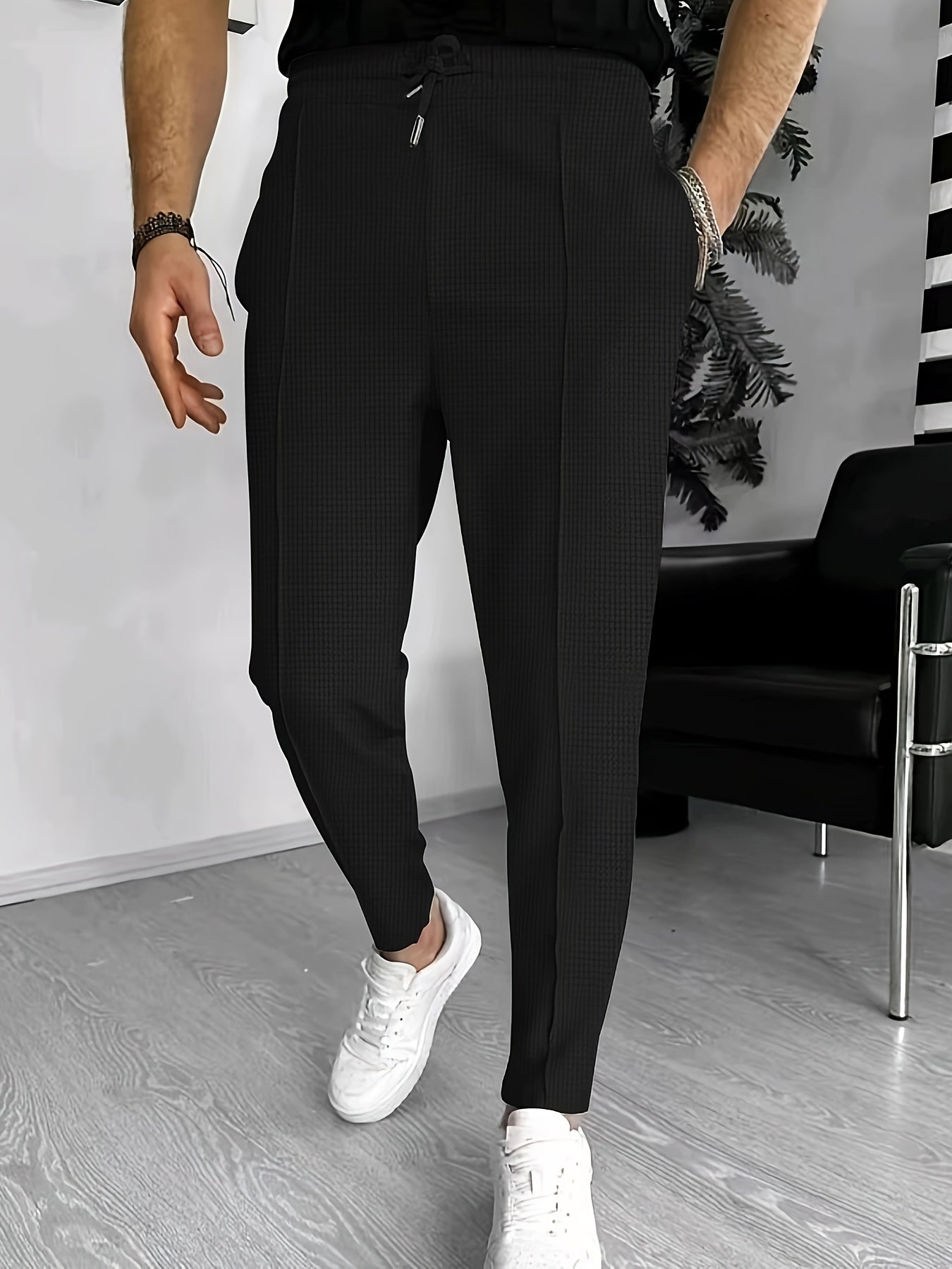 Men's Waffle Texture Stretch Trousers - detail view | SAINT DOR