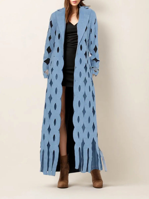 Floor-length denim coat with cut-out diamonds and a fringed hem