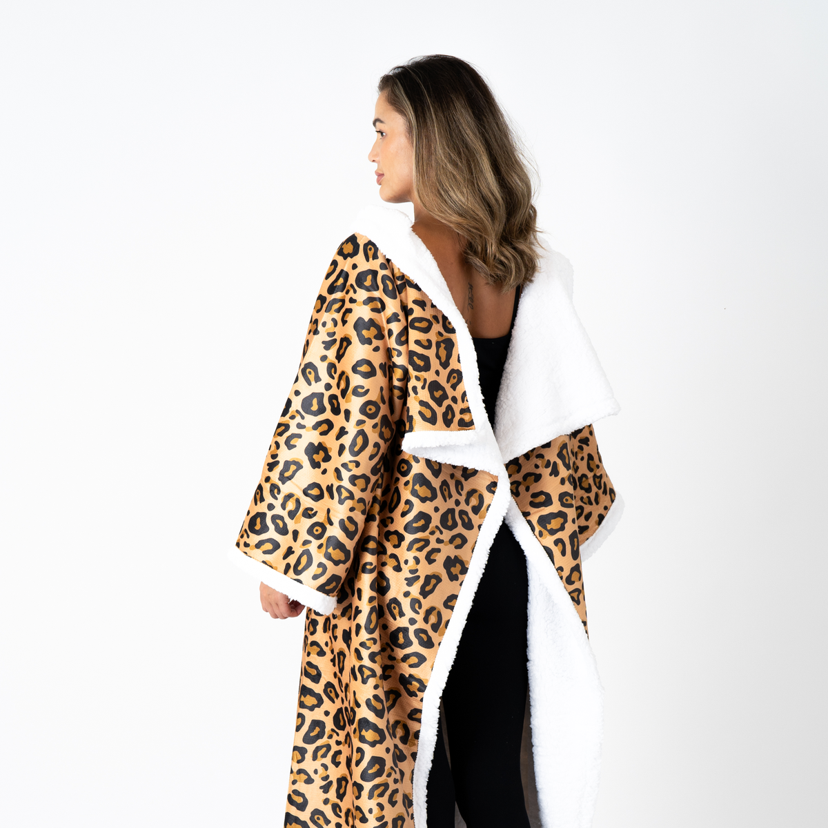 Leopard Print Blanket with Sleeves and a Sherpa Lining