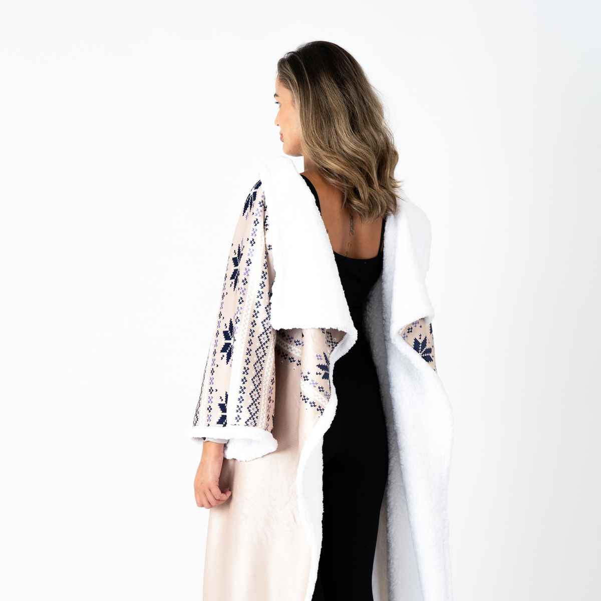 Beige Nordic Blanket with Sleeves and a Sherpa Lining
