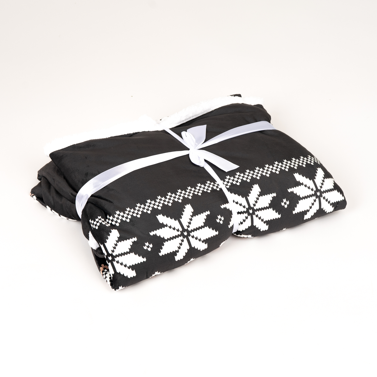Charcoal Nordic Blanket with Sleeves and Sherpa Lining