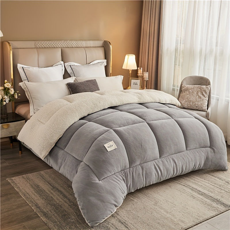 Duvet without cover with a flannel top and a sherpa underside - view 9