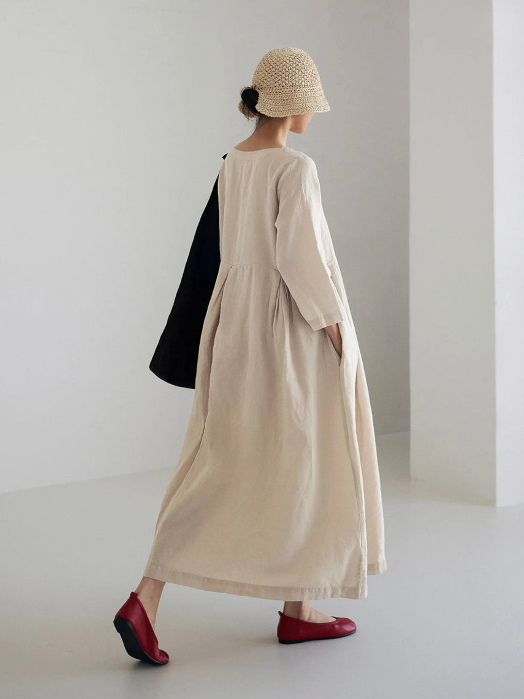 Women's Ivonne Cotton Maxi Dress – Side Pockets Casual – lifestyle shot