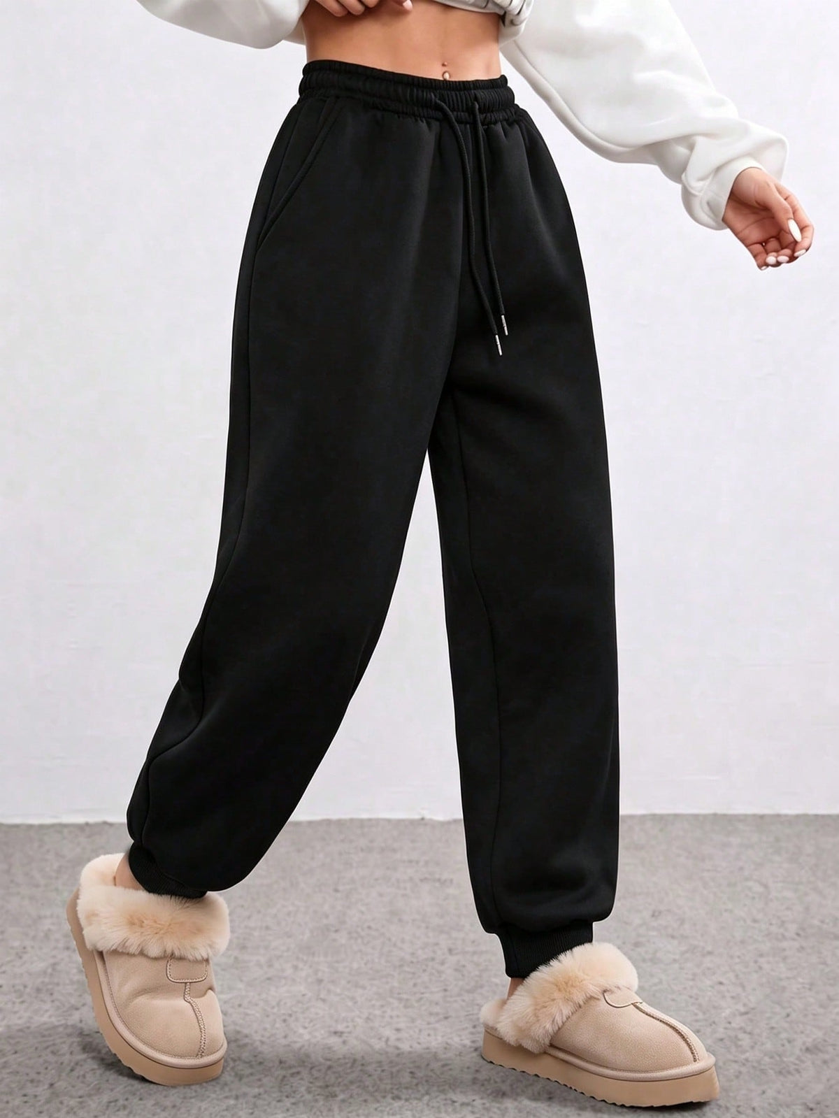 Fleece lined joggers for women with a teddy lining and drawstring - view 6
