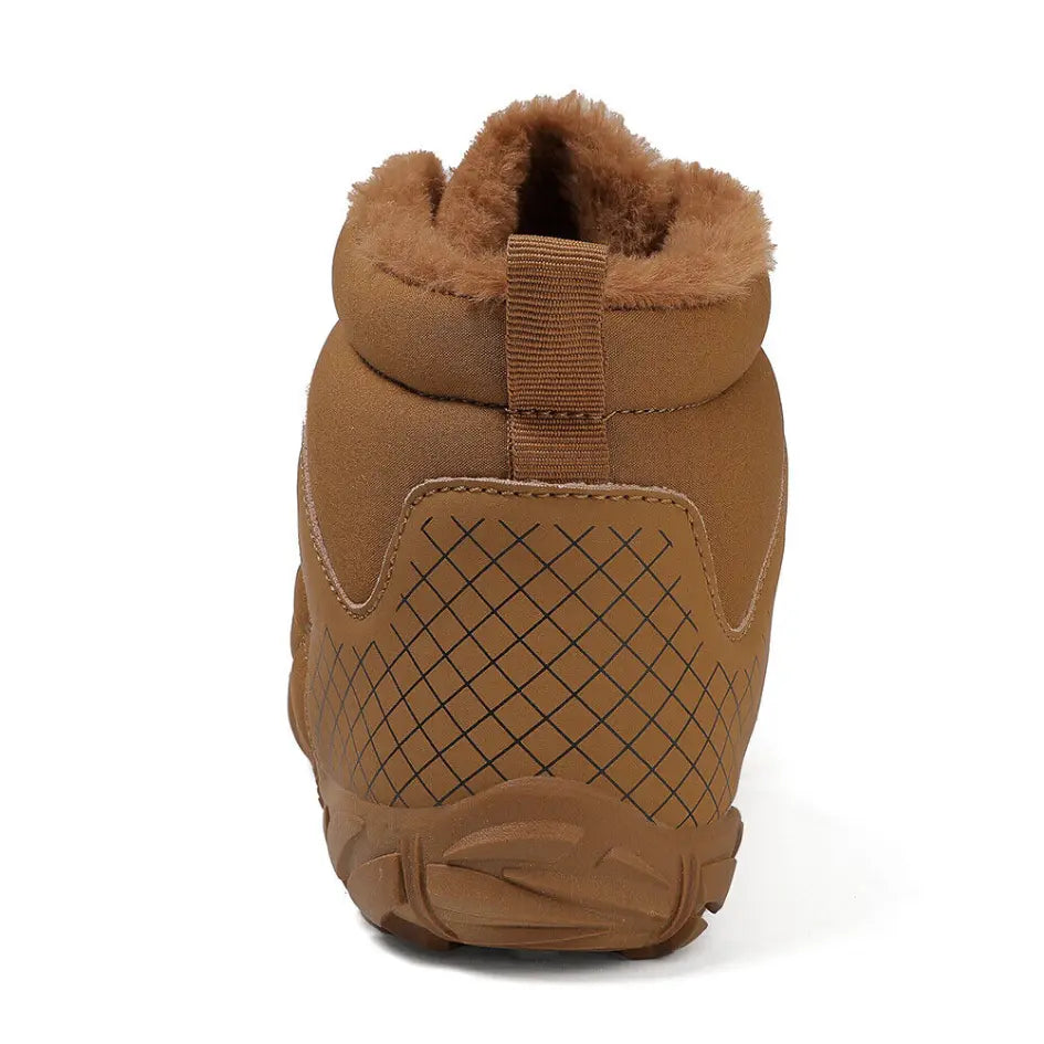 Unisex barefoot winter shoes with elastic laces and a wide toe box