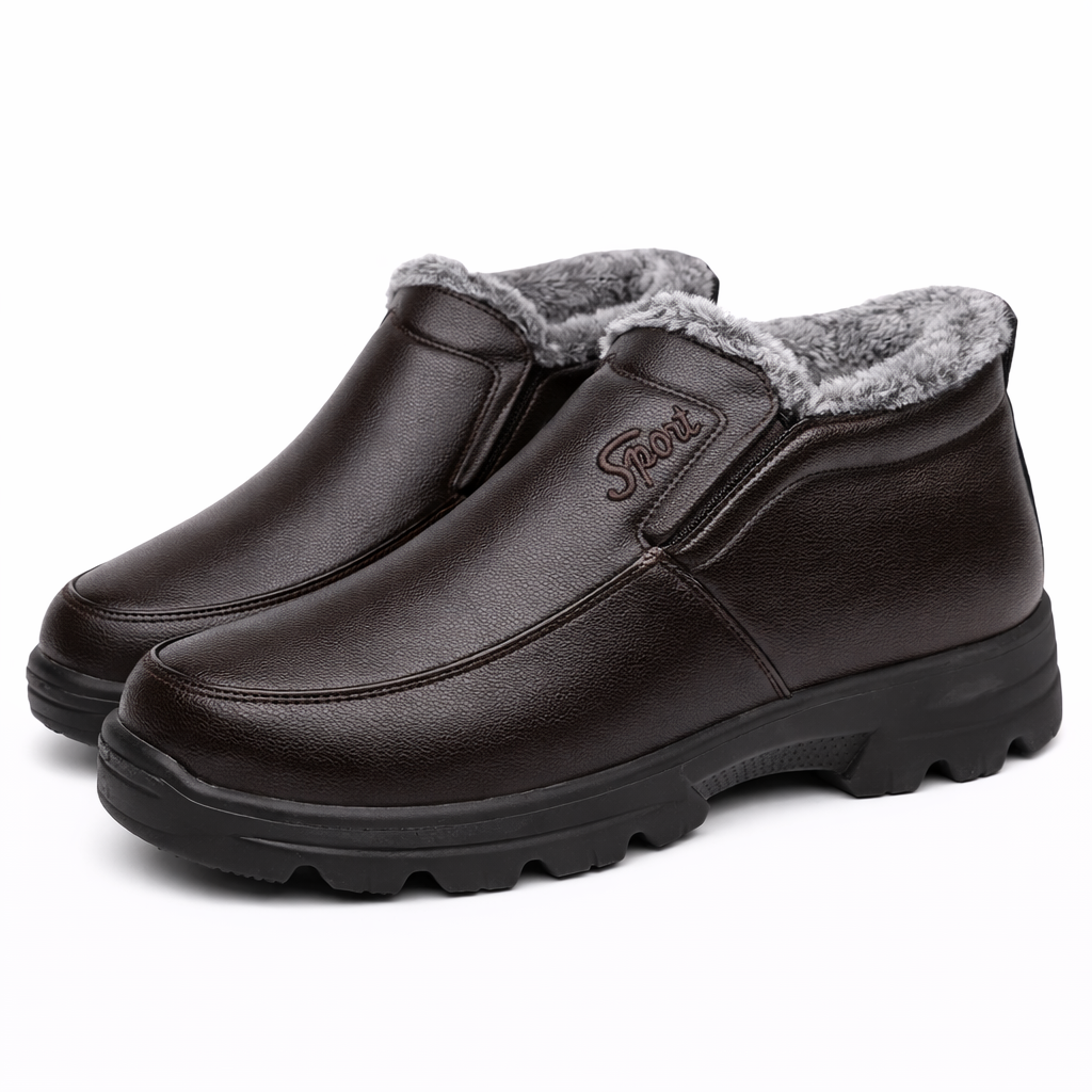 Slip-on winter shoes in a leather look with a deep faux fur collar in brown
