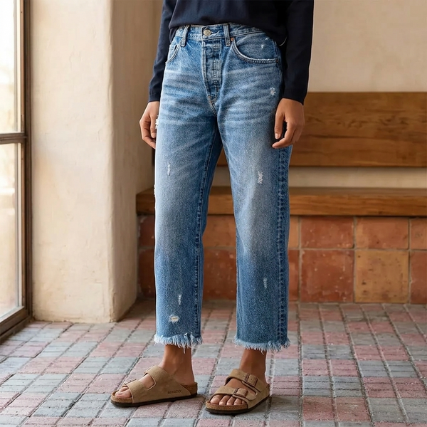 Women's cropped straight leg jeans