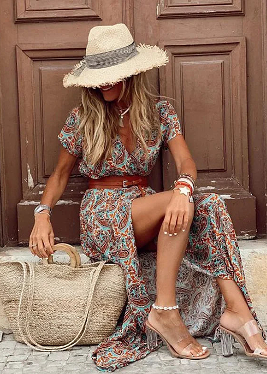Women's Dress - Airy Boho Maxi Dress With Matching Belt in Green