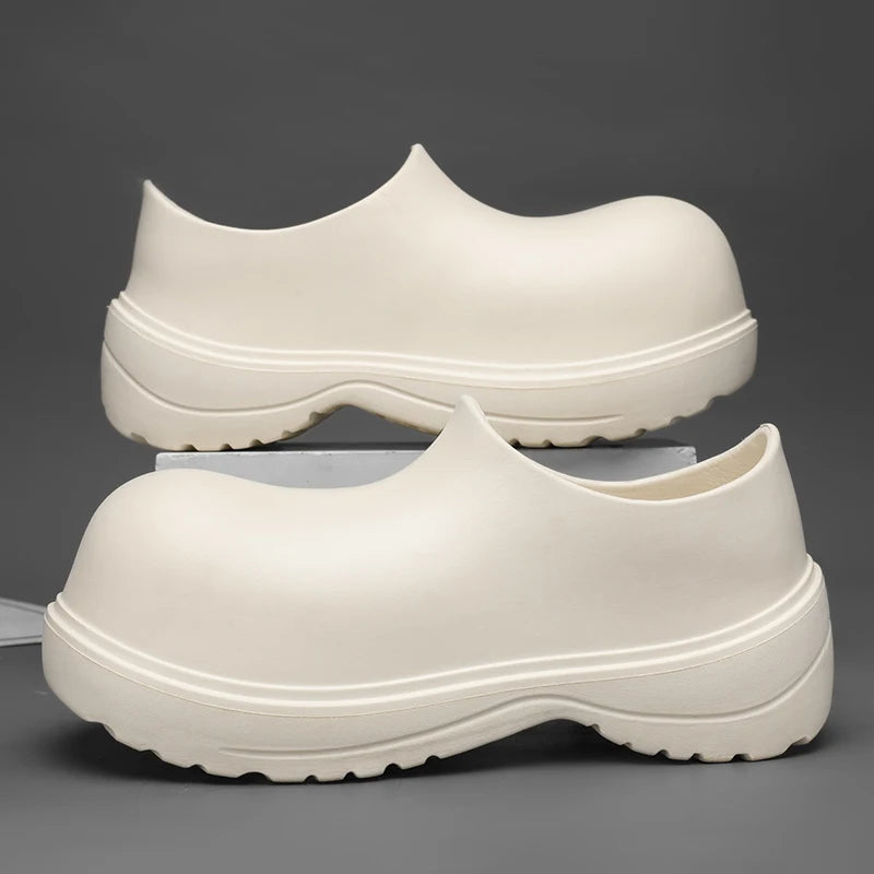 Kitchen shoes in EVA with a closed toe and thick non-slip sole - white