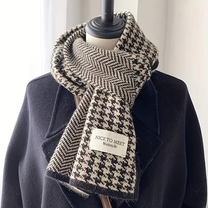 Women's knitted scarf with houndstooth, herringbone and a dark border - black