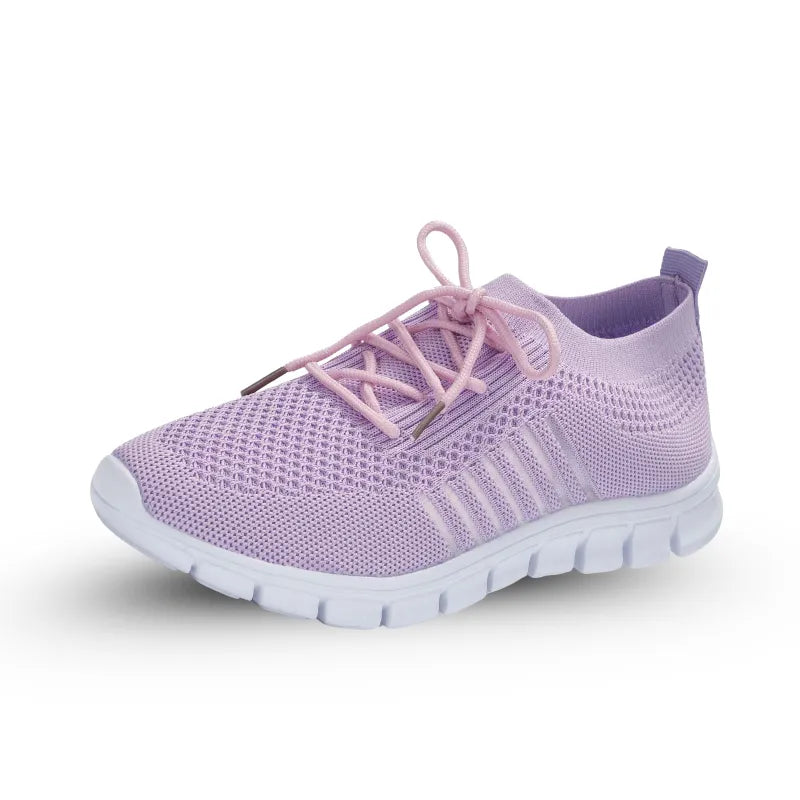 Women's lightweight ergonomic knit trainers with a flexible white sole
