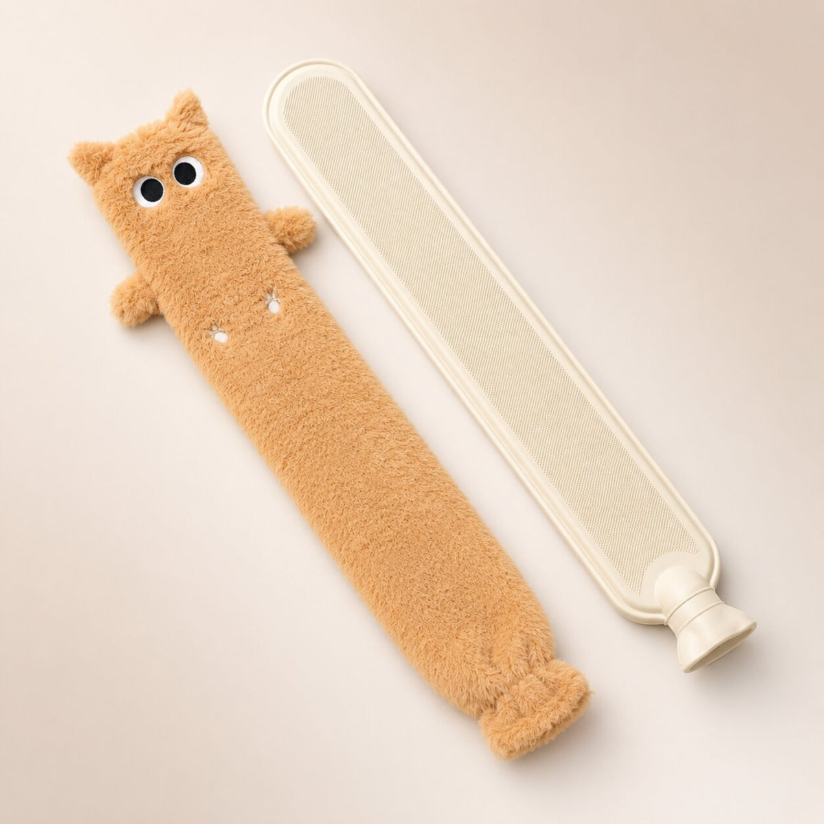 Long 75 cm cat hot water bottle with a soft plush cover - caramel