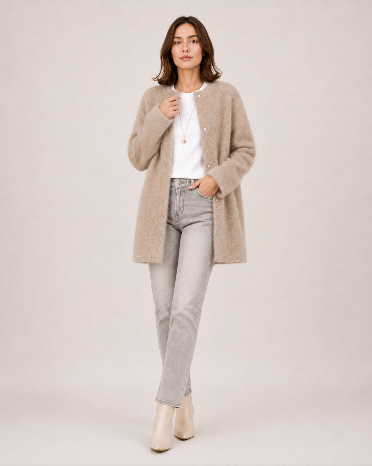 Women's longline fluffy cardigan with a round neck and side pockets - beige