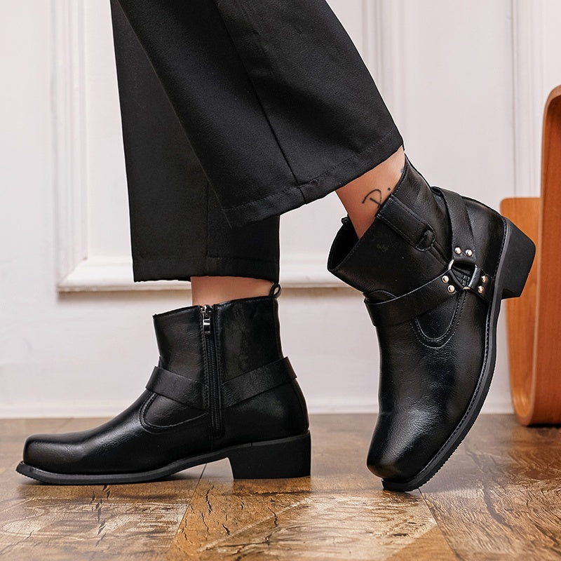 Men's ankle boots in PU leather with an inside zip, ring strap and square toe - view 3