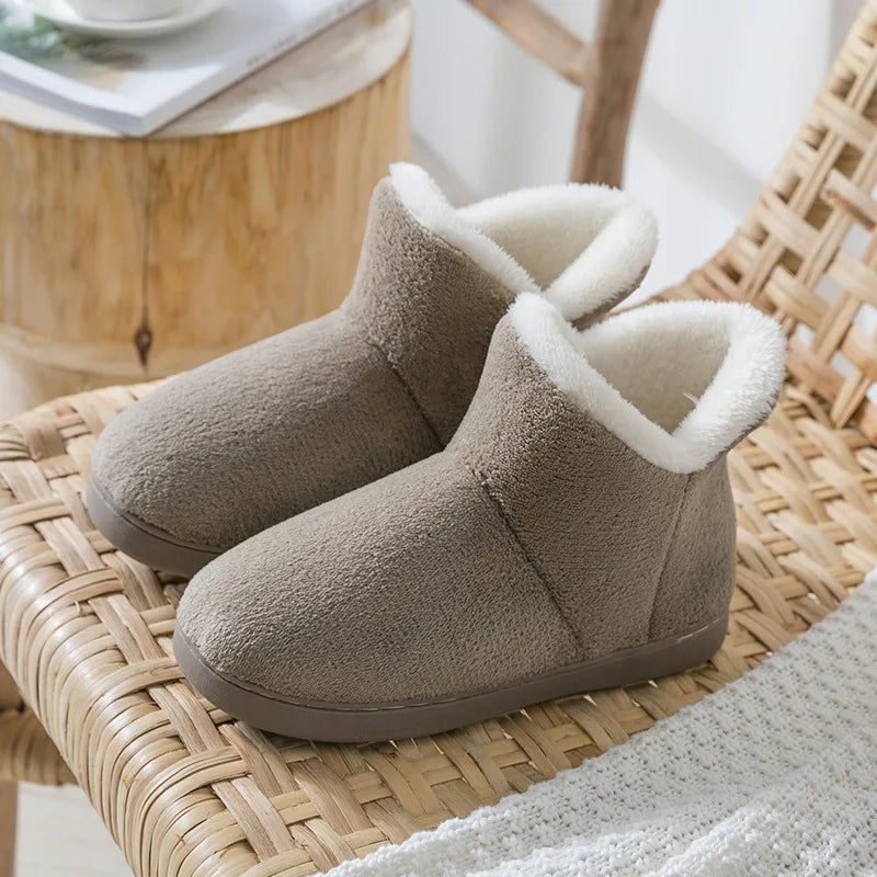 Men's bootie slippers with a fleece upper and teddy collar folded over the ankle - khaki