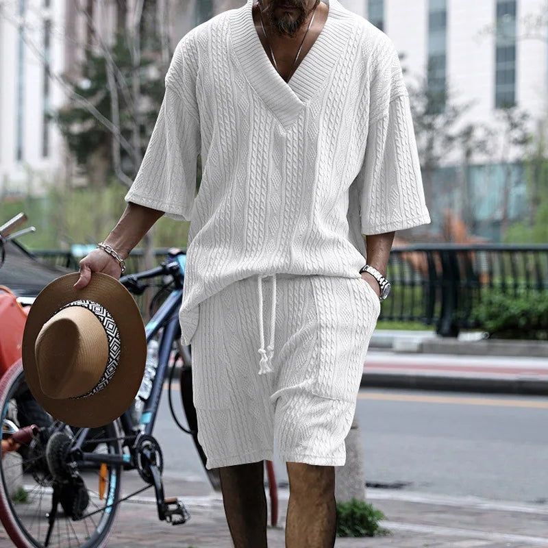 Men's cable knit two-piece set with a V-neck top and shorts - white