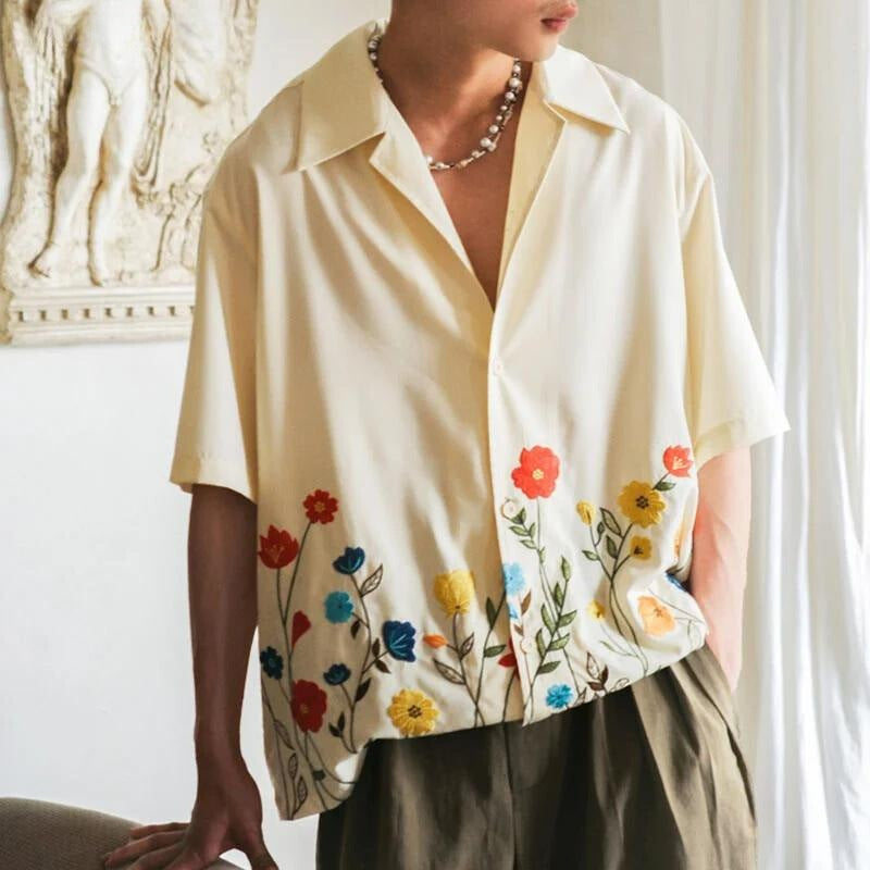 Men's shirt with an open camp collar and embroidered flowers along the hem - view 4