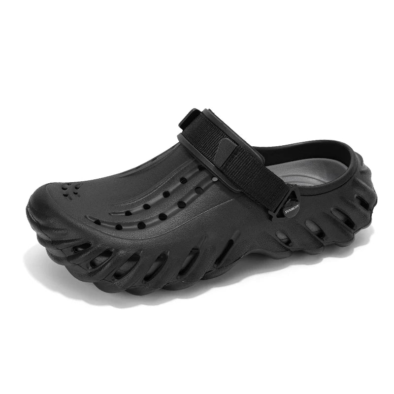 Men's EVA clogs with a ridged sole, vent holes on top and an adjustable heel strap - black
