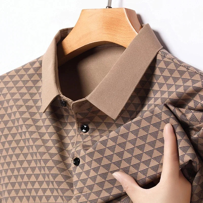 Men's polo shirt with a triangle pattern, plain collar and three buttons - view 4