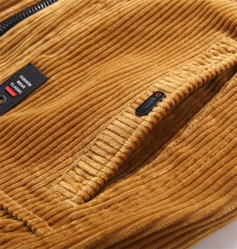 Men's corduroy jacket with a faux fur collar, quilted lining, zip and ribbed cuffs
