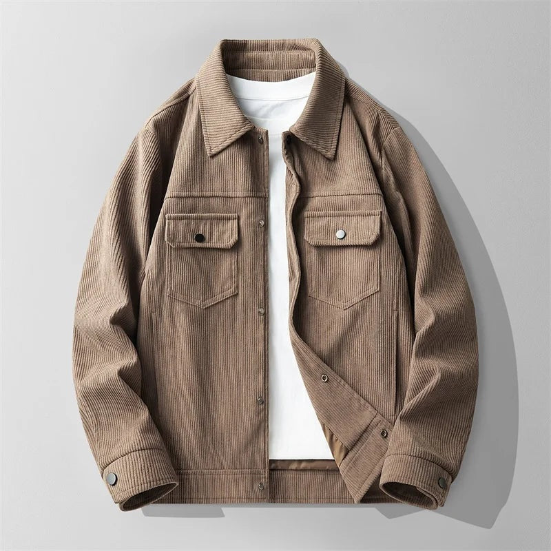Men's corduroy trucker jacket with a shirt collar and flap pockets - brown