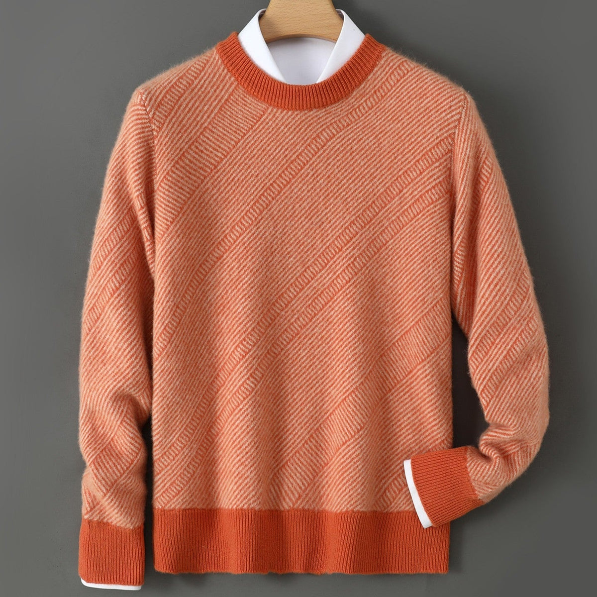 Men's diagonal jacquard crew neck jumper with ribbed trims in a darker shade - orange