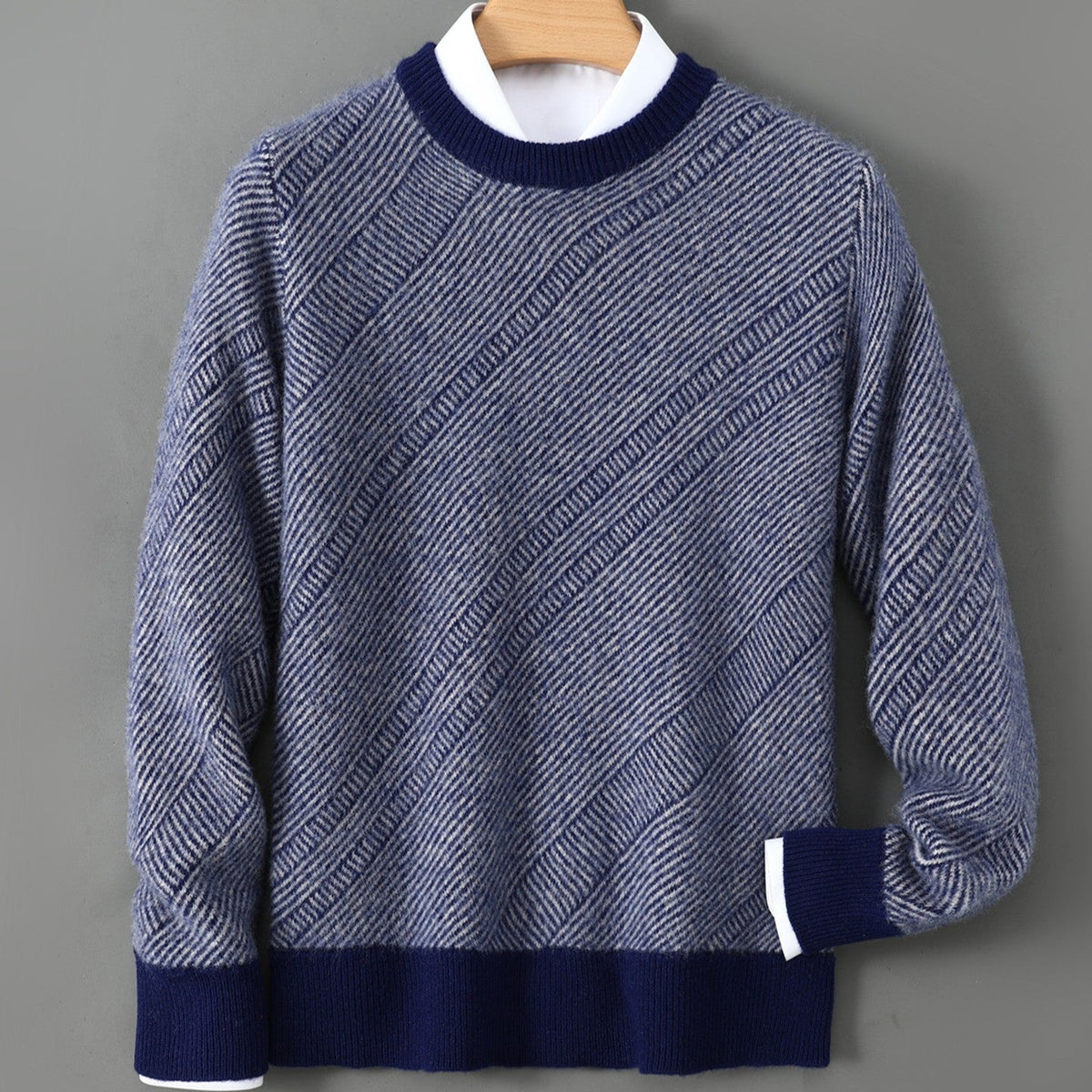 Men's diagonal jacquard crew neck jumper with ribbed trims in a darker shade - denim blue