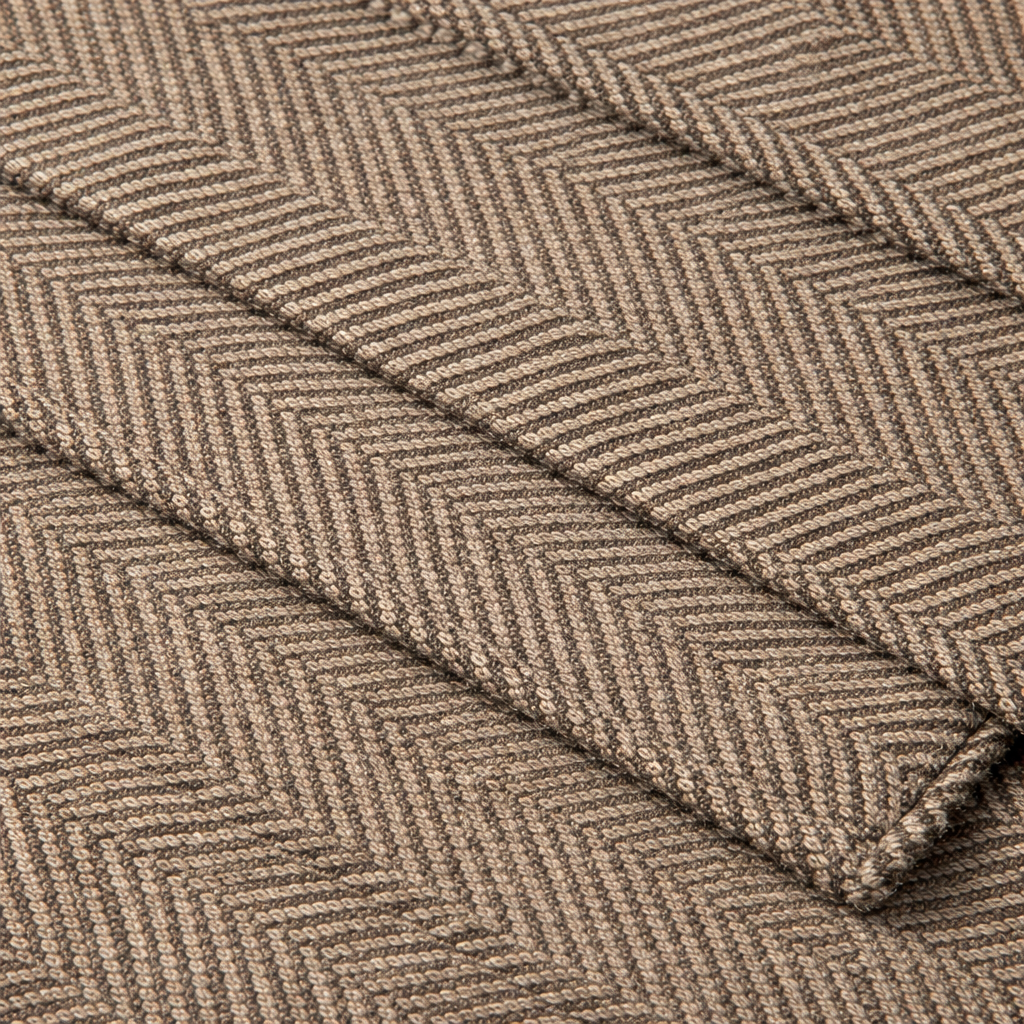 Men's double-breasted herringbone coat with wide lapels