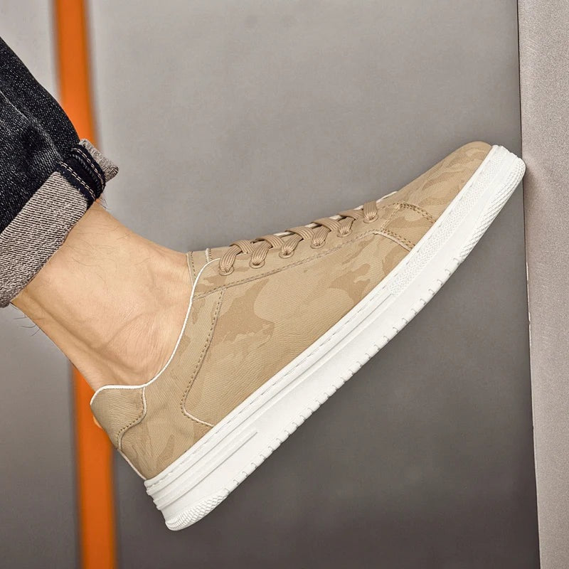 Men's low faux leather trainers with an embossed geometric pattern and a white rubber sole - view 4
