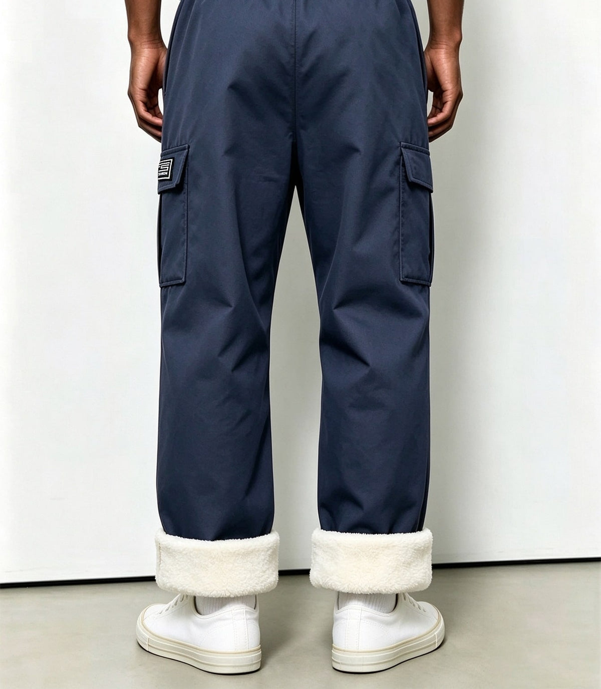 Fleece-lined cargo trousers for men with a drawcord waist, thigh flap pockets and a straight leg - view 9