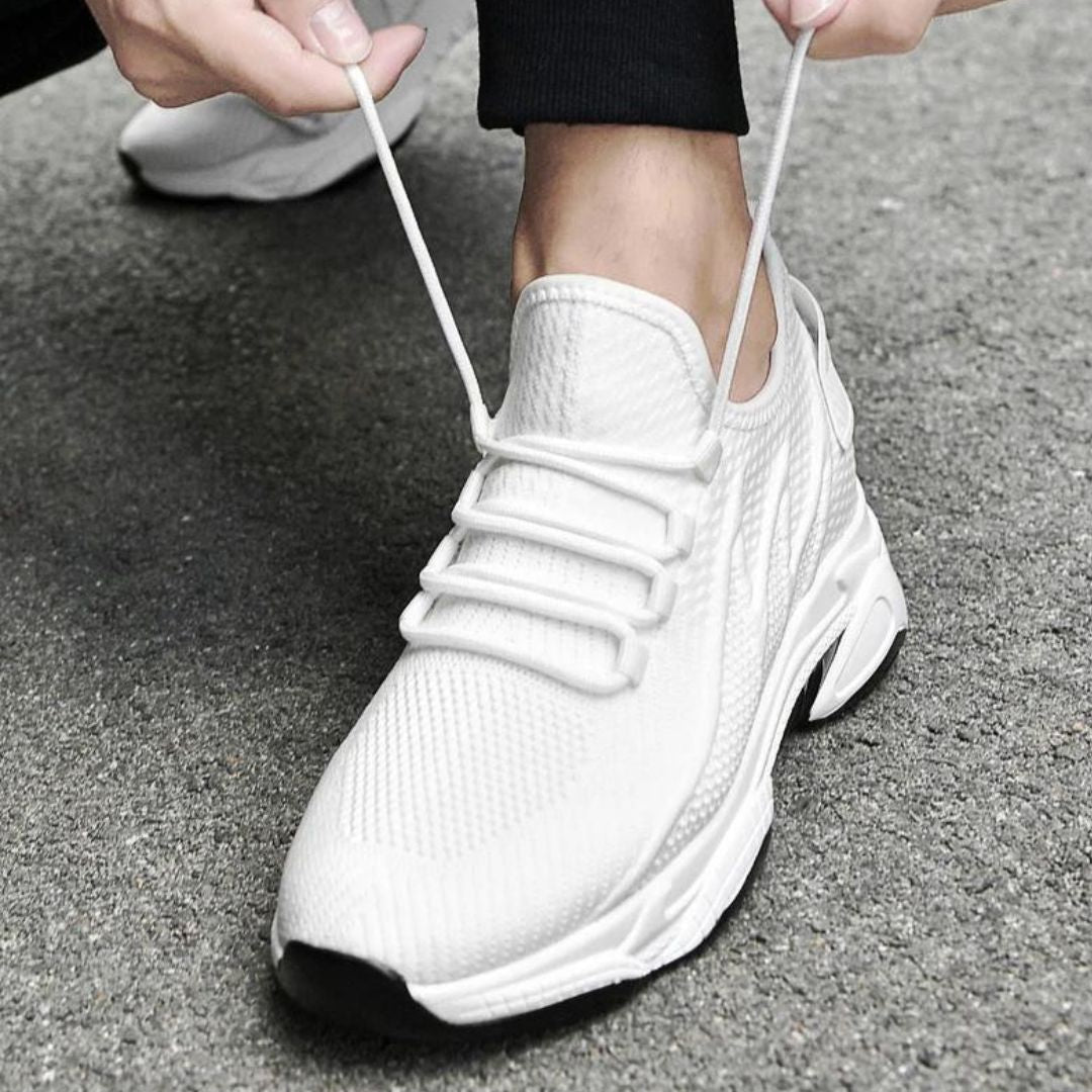 Men's height-increasing knit trainers with a hidden lift