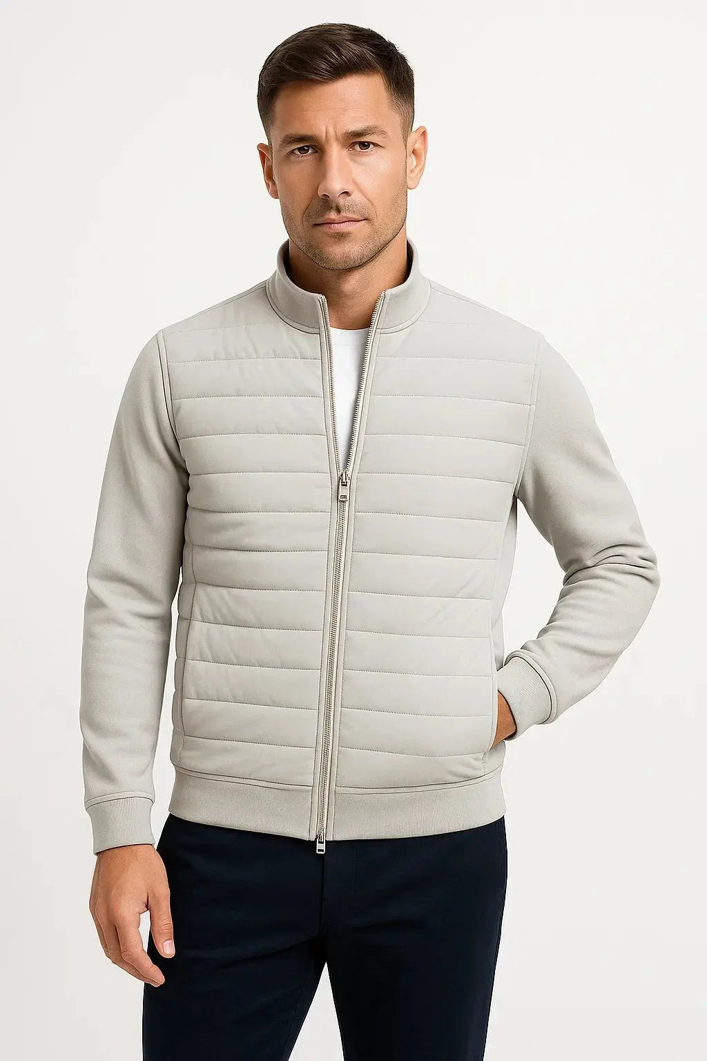 Men's hybrid jacket with a quilted front, knit sleeves and a stand collar - light grey