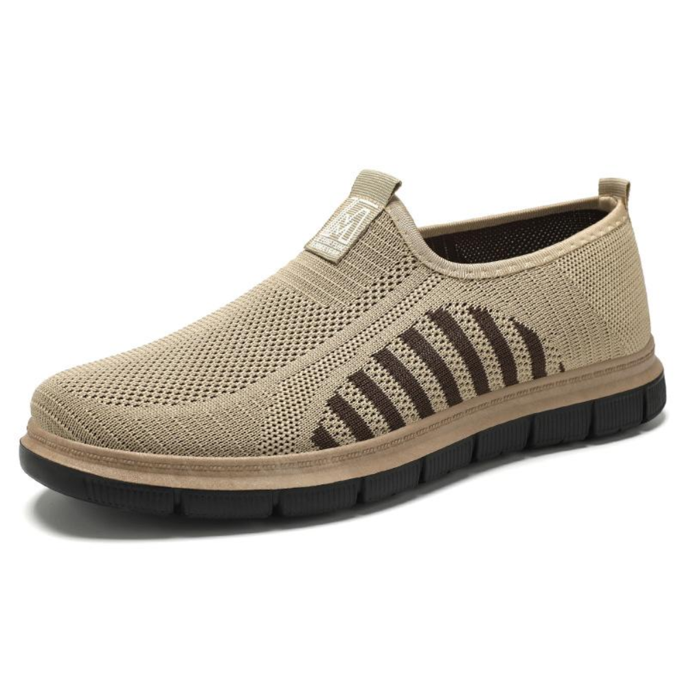 Men's knitted slip-on shoes with side stripes