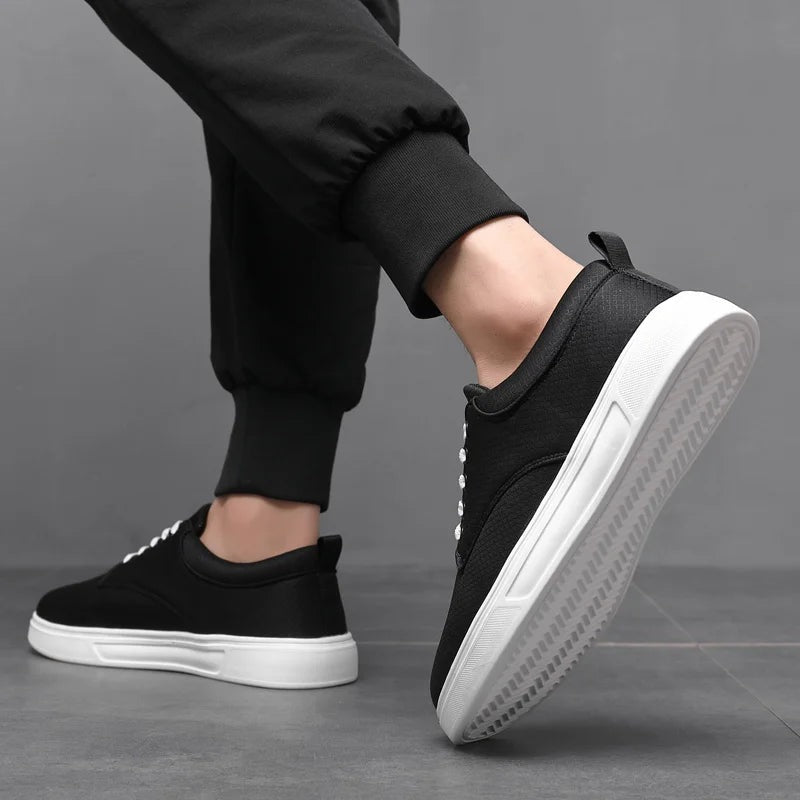 Men's low trainers in woven cotton with a white sole and white laces - view 8