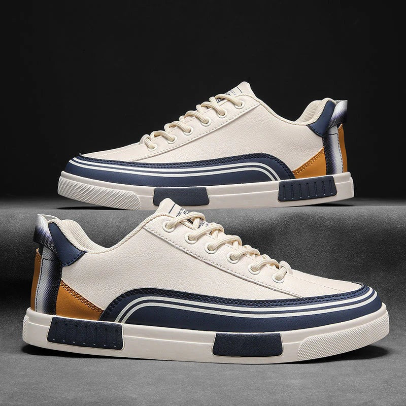 Men's low-top white faux leather trainers with curved stripes and a coloured heel loop