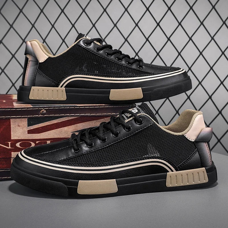 Men's low-top mesh trainers with wavy stripes along the sole and a cotton lining - view 2