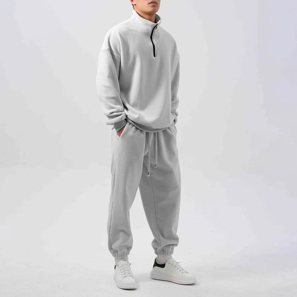 Men's oversized fleece set with a half-zip top, stand collar and joggers - light grey