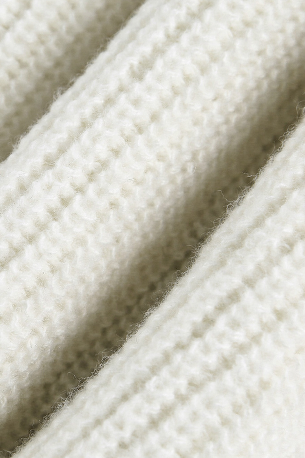 Men's relaxed quarter-zip jumper in chunky rib with a polo collar