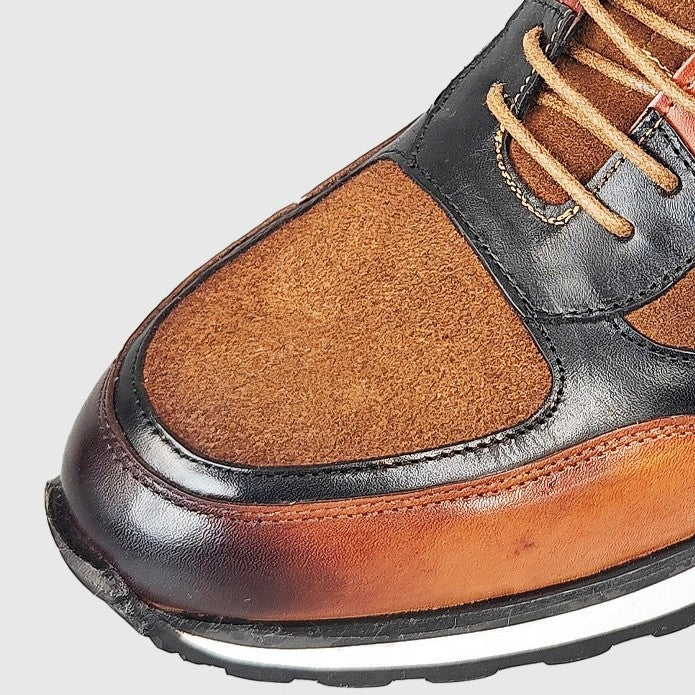 Men's retro faux leather trainers with a patina finish, matte panels and a red midsole stripe - view 4