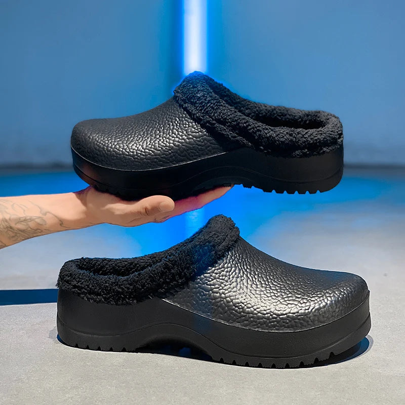 Men's mule slippers with an open heel, teddy lining and a thick sole with tread - view 3