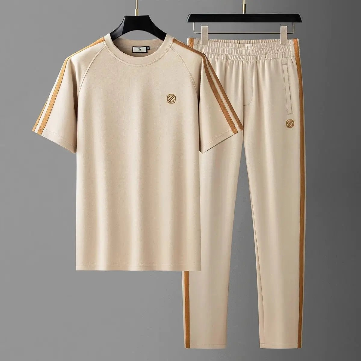 Men's two-piece set with a T-shirt and straight trousers with gold-tone side stripes - view 2