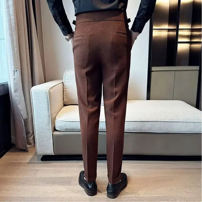 Men's waffle texture trousers with a high waist and adjustable side tabs - view 9