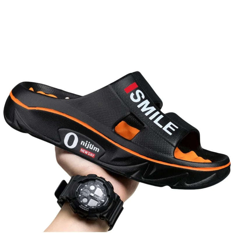 Sliders in EVA with a nubbed footbed, wide cut-out strap and thick sole - view 3