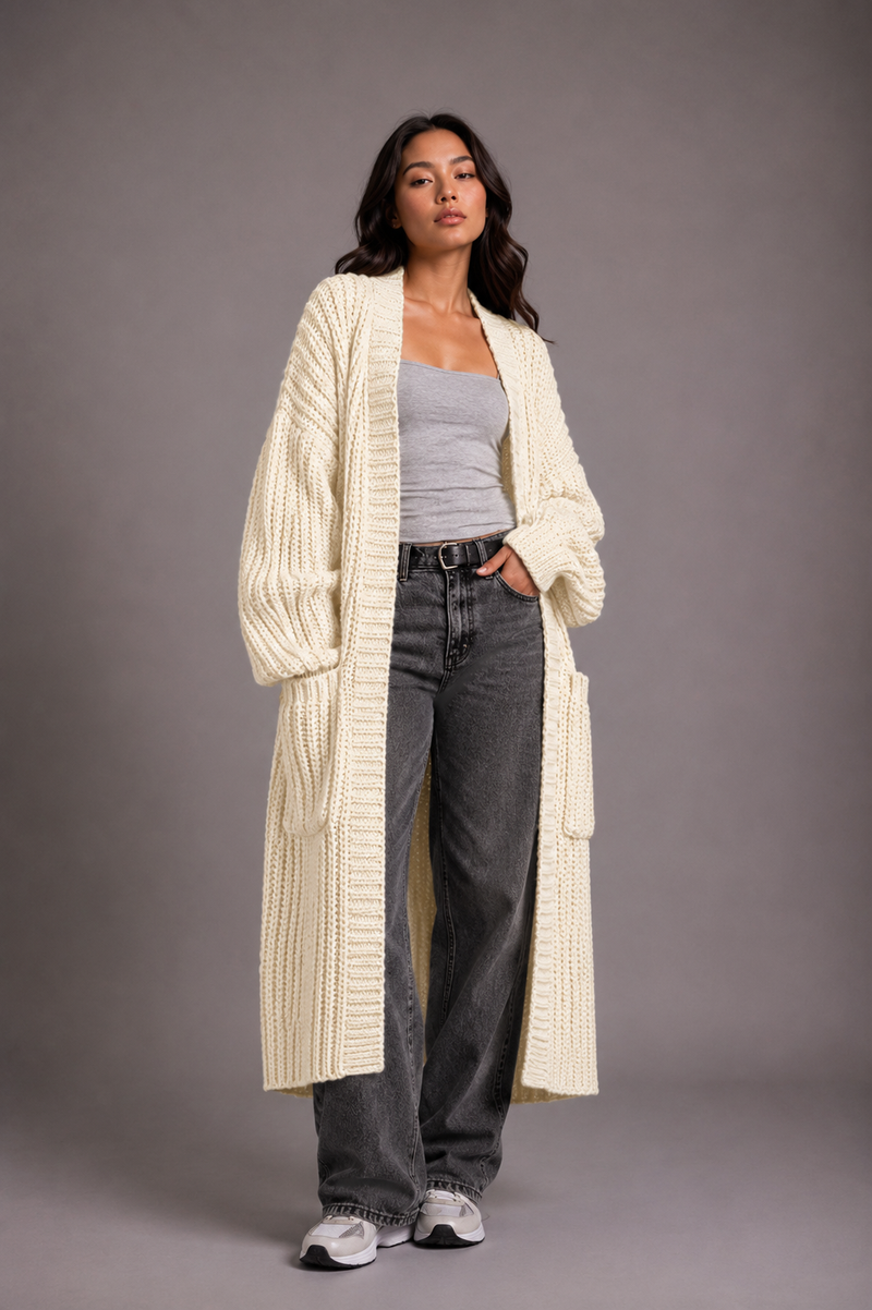Women's oversized longline cardigan in a chunky knit with an open front and pockets - cream