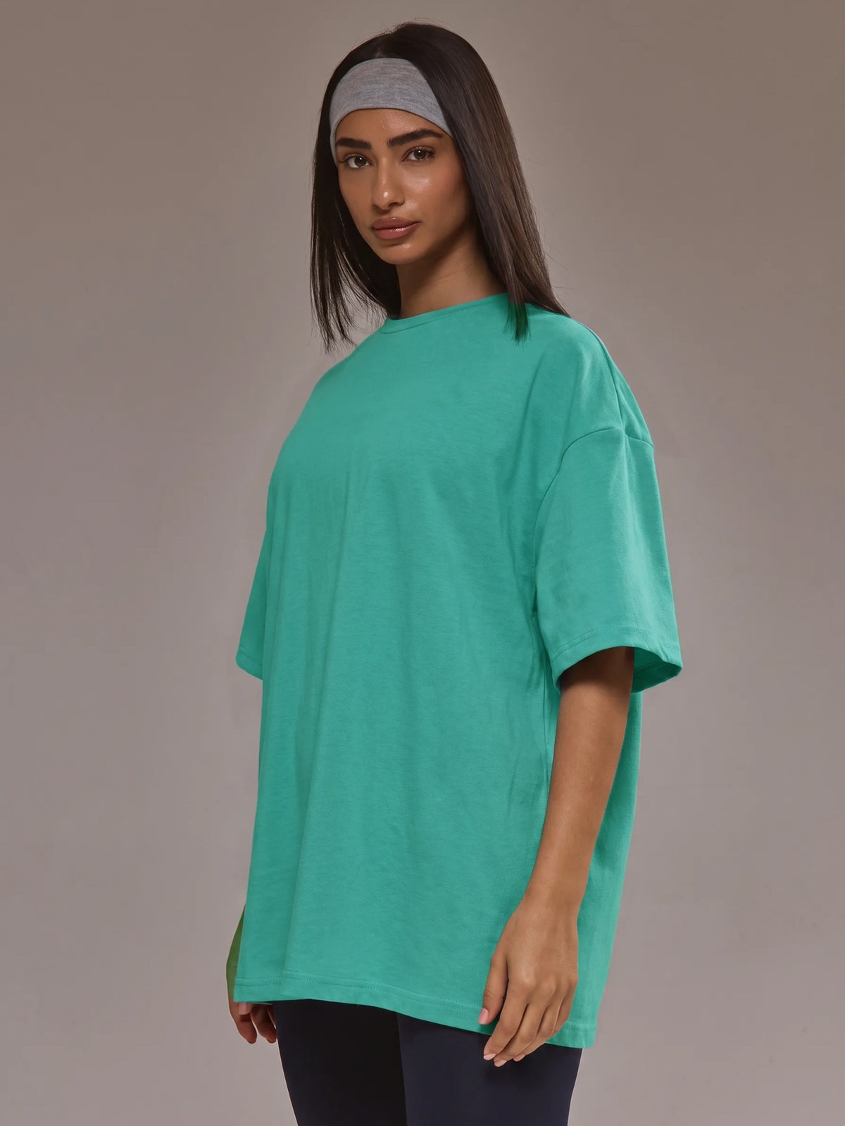 Oversized T-shirt for women in soft stretch fabric with a crew neck - jade