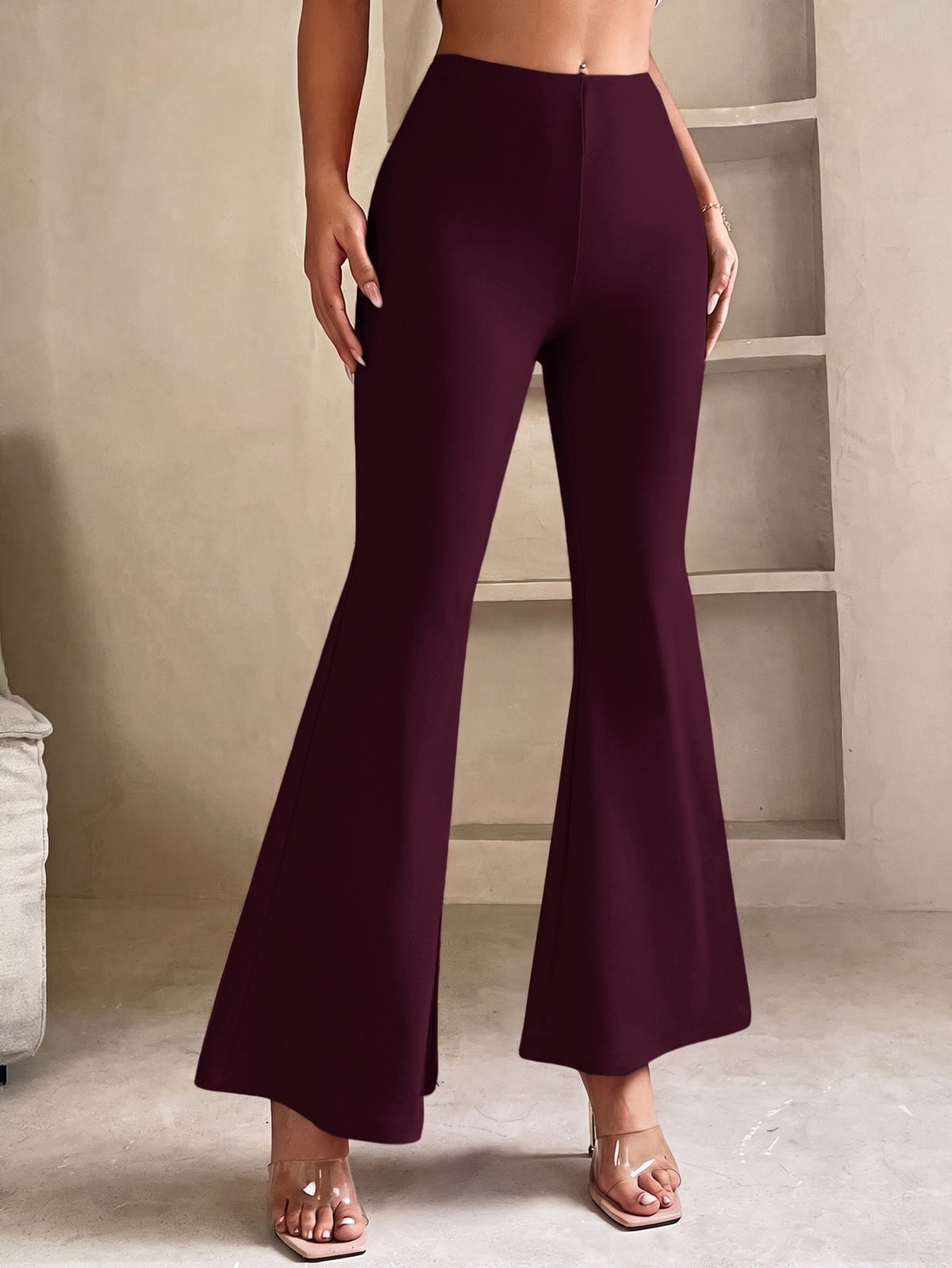 Petite flared trousers for women in stretch knit with an elastic waist - burgundy