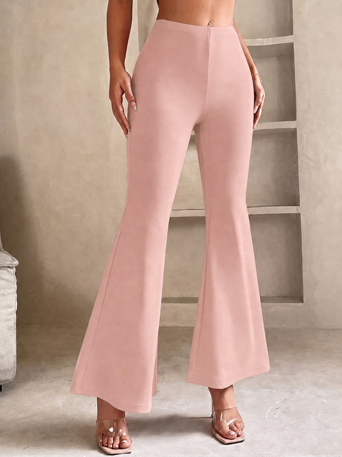 Petite flared trousers for women in stretch knit with an elastic waist - light pink