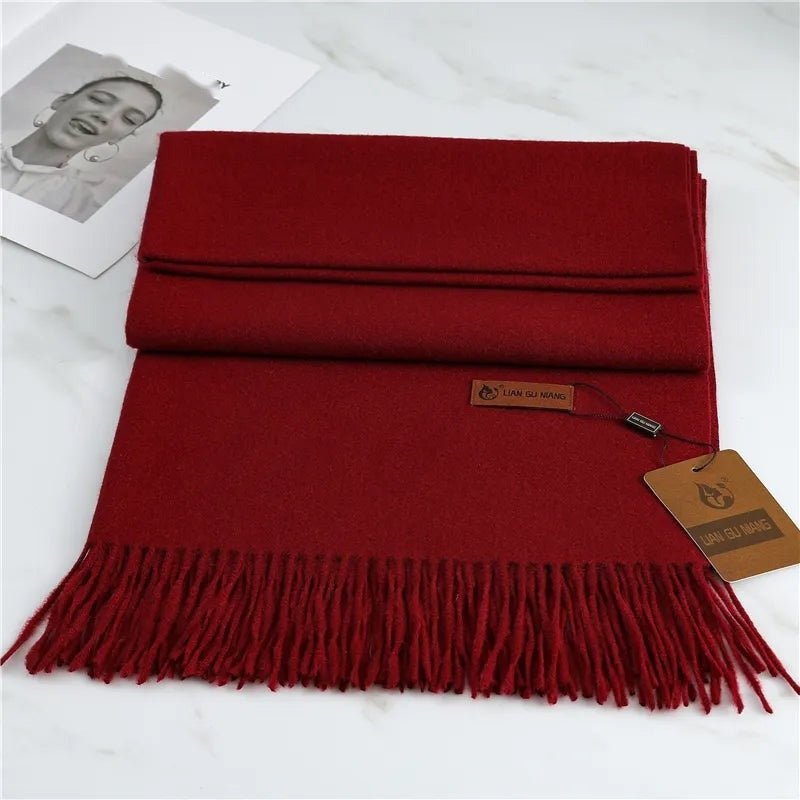 Women's plain woven scarf in a dense fabric with fringe at both ends - burgundy